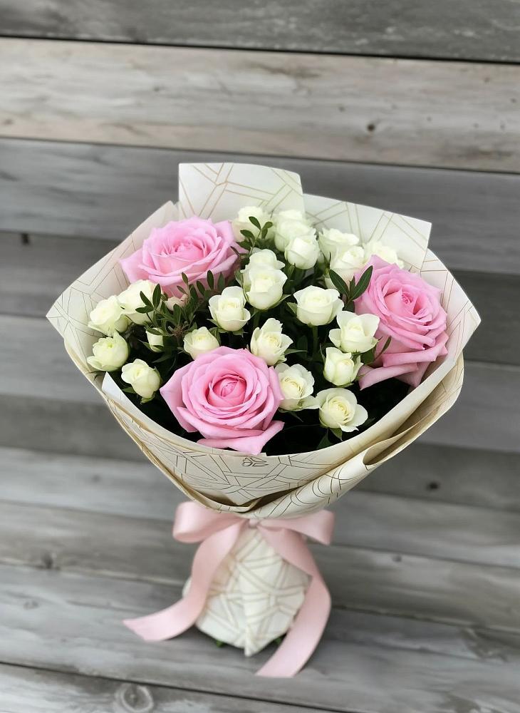 Букет цветов из: Розы в Поронайске