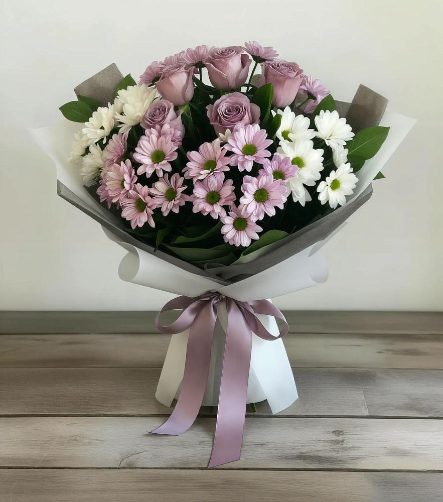 Букет цветов из: Хризантемы и Розы в Поронайске