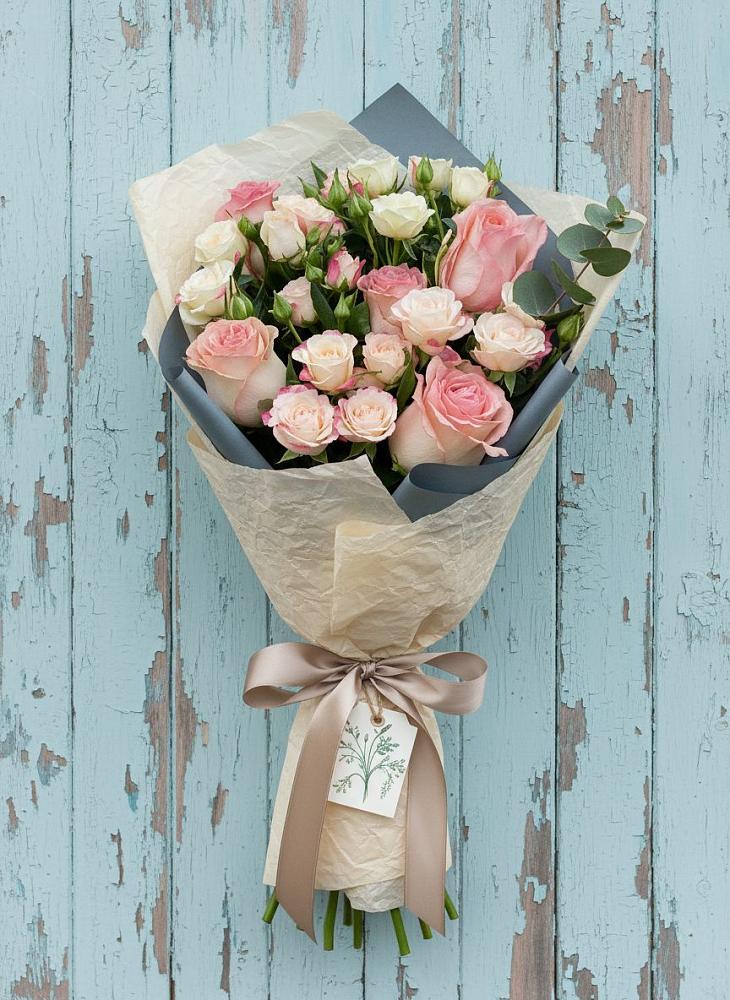 Букет цветов из: Розы в Поронайске