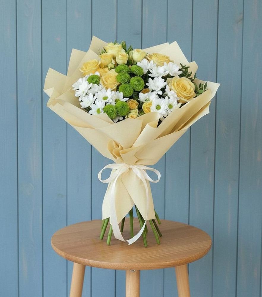 Букет цветов из: Хризантемы и Розы в Поронайске