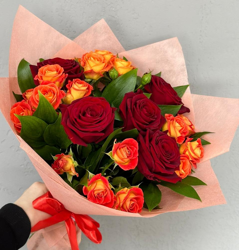 Букет Любовь и восторг в Поронайске