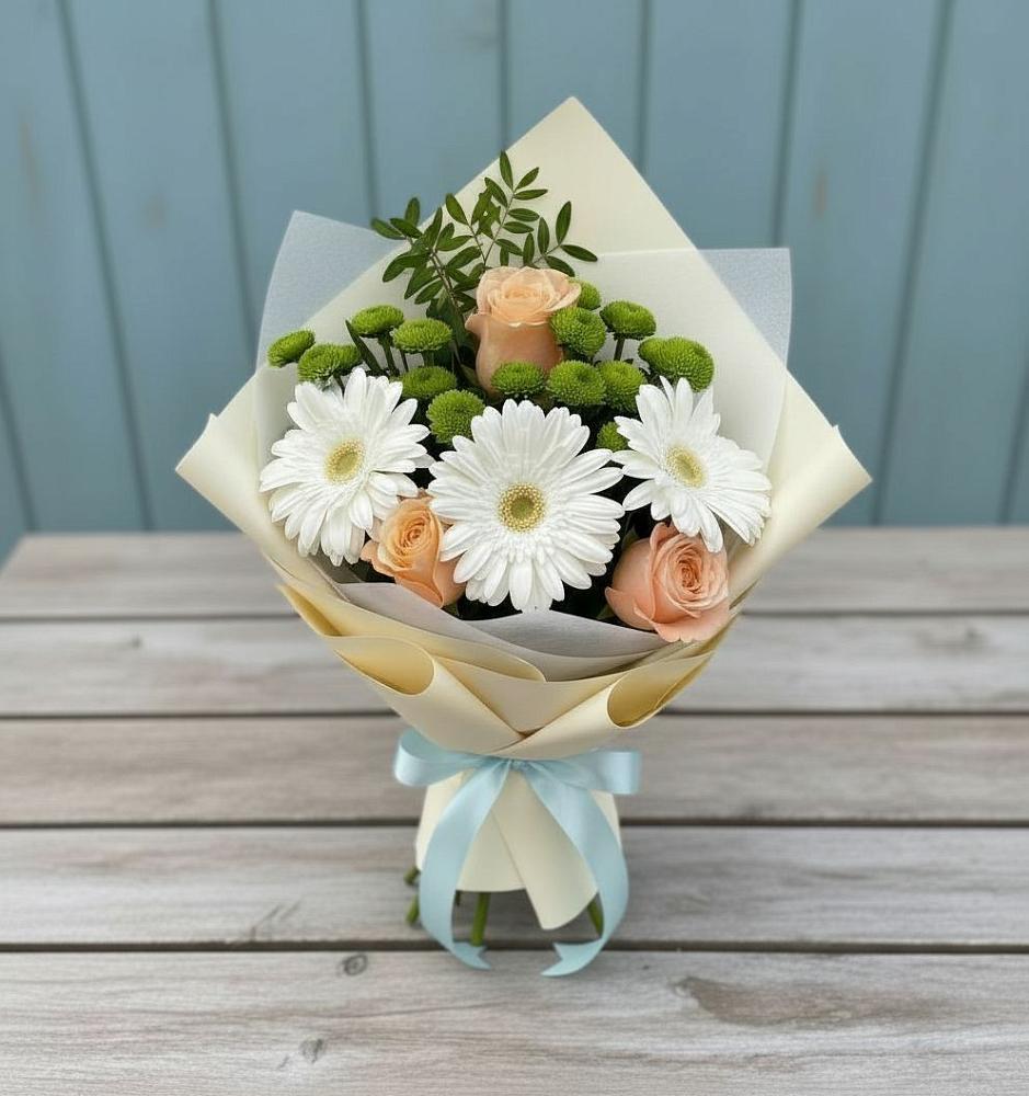 Букет цветов из: Герберы, Розы и Хризантемы в Поронайске