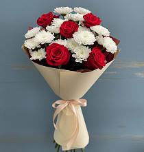 Букет цветов из:  Розы и Хризантемы в Поронайске