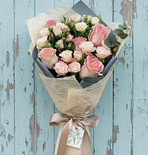 Букет цветов из:  Розы #REPLACE_PRED# Поронайске