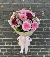 Букет цветов из:  Герберы и Хризантемы в Поронайске