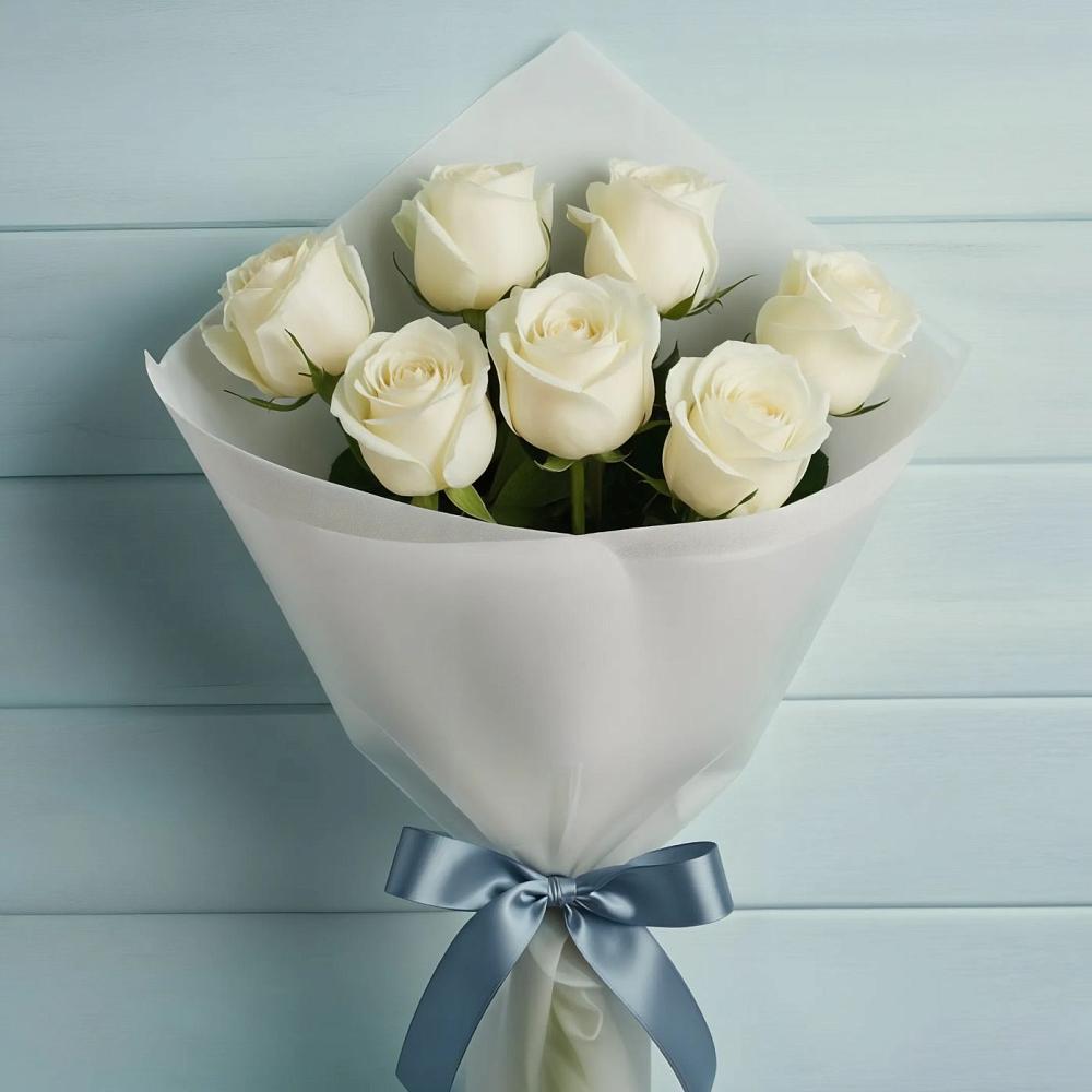 Букет 7 Белых роз Эдлесс Лав в Поронайске
